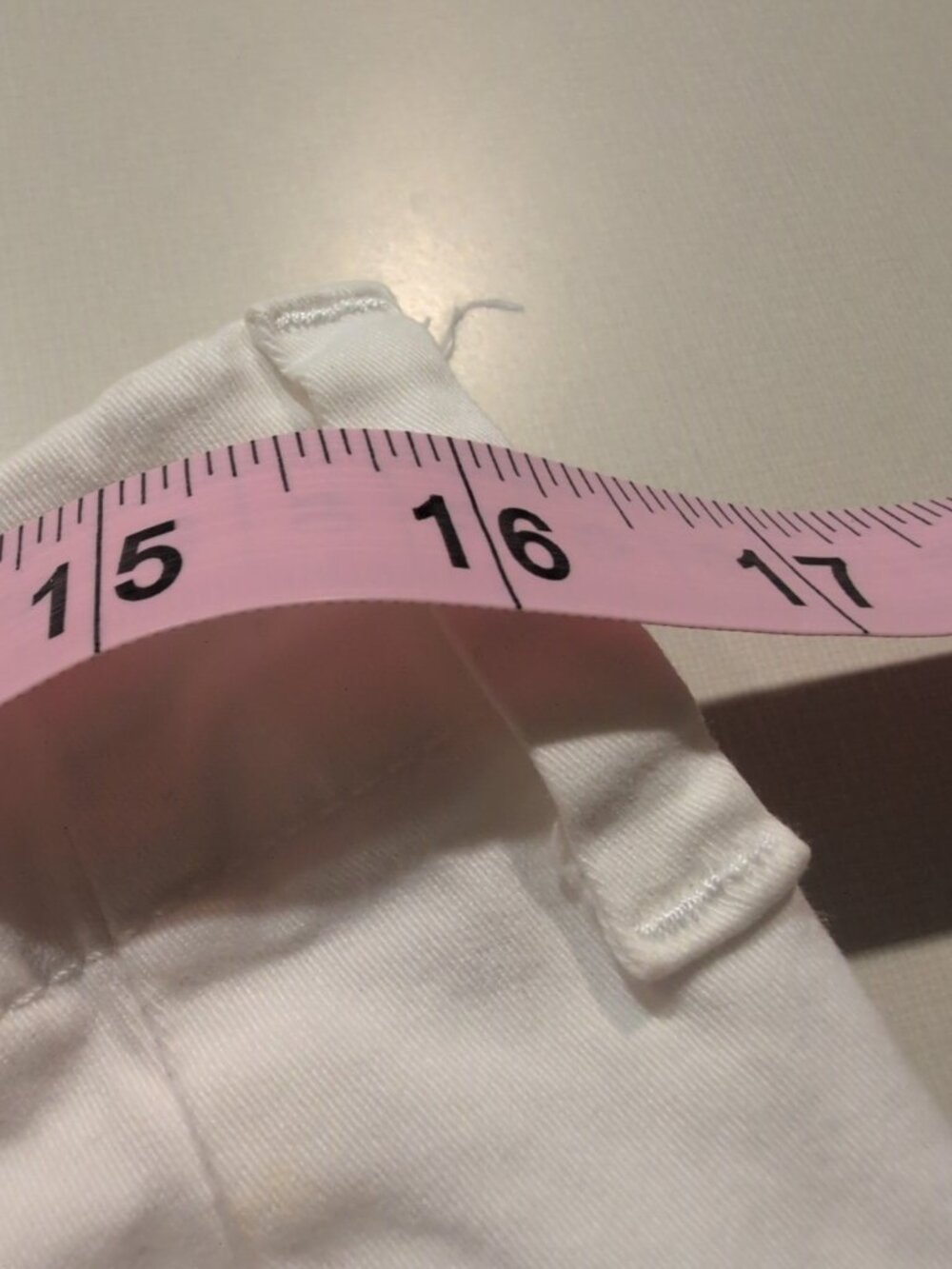 Lee Pants Women's Sz 10 M White Shorts Chino Solid Pocketed - Picture 10 of 11